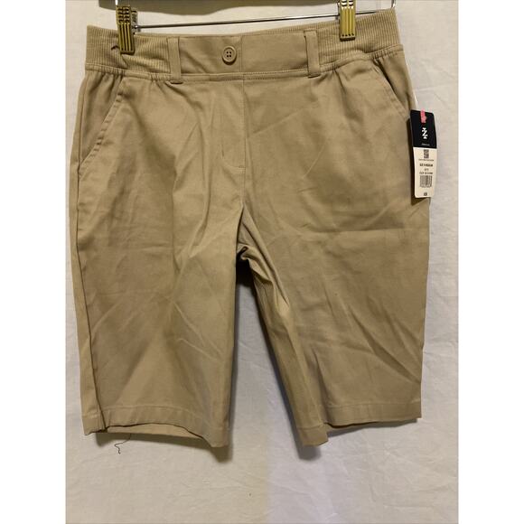 NWT Izod Approved Schoolwear Easy Care Khaki Shorts, Youth Kids Size 16 - Picture 1 of 6
